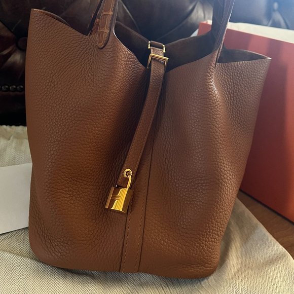 Hermes Gold Picotin 22 (Alligator bag handLE) - Picture 1 of 5